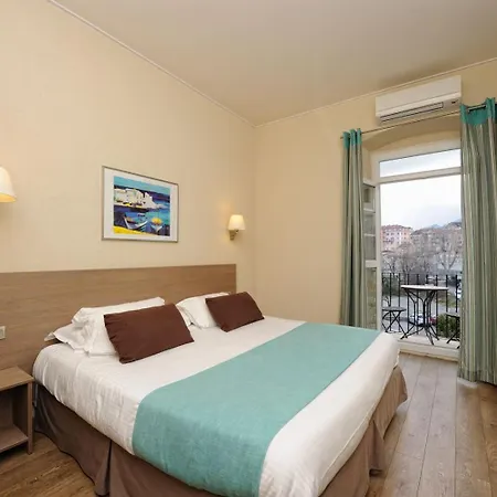 Hotel Duc De Padoue 3*