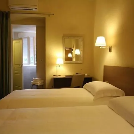 Duc De Padoue Отель 3*