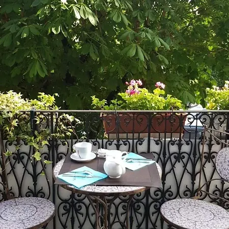 Hotel Duc De Padoue