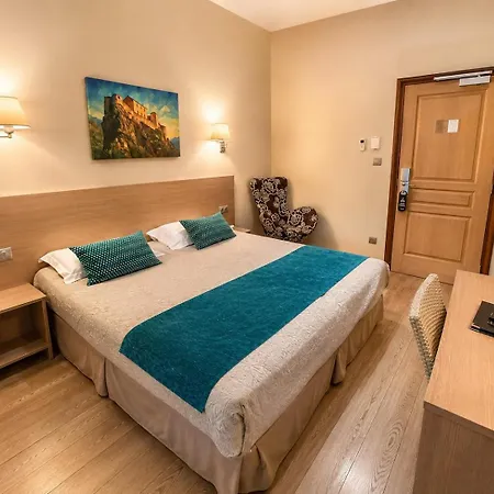 Hotel Duc De Padoue 3*