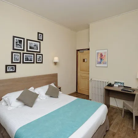 Szálloda Duc De Padoue 3*