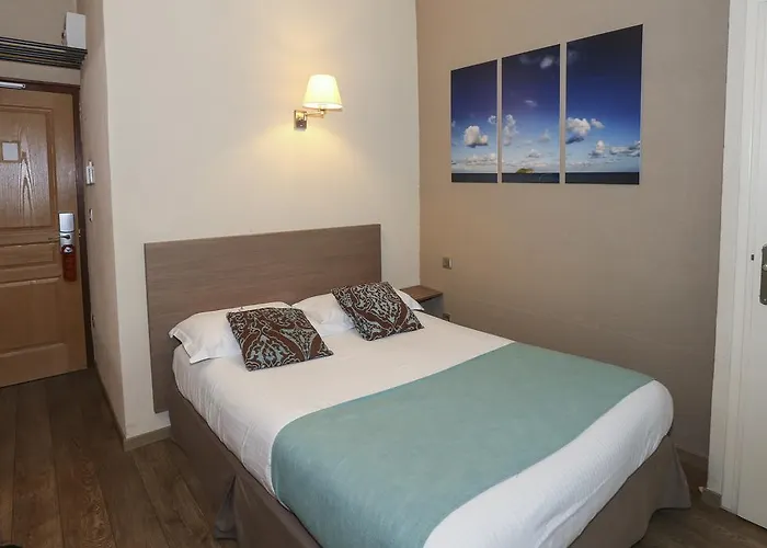 Hotell Duc De Padoue 3*